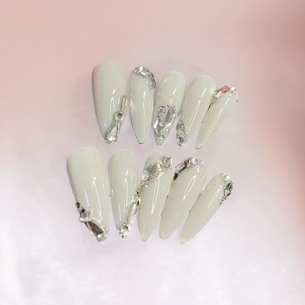 Lustrous Jelly Glam - 3D Press-On Nail